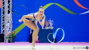 milanese forza e coraggio rondelli alessandra un nastro sfe05547a copia simone ferraro ph copia